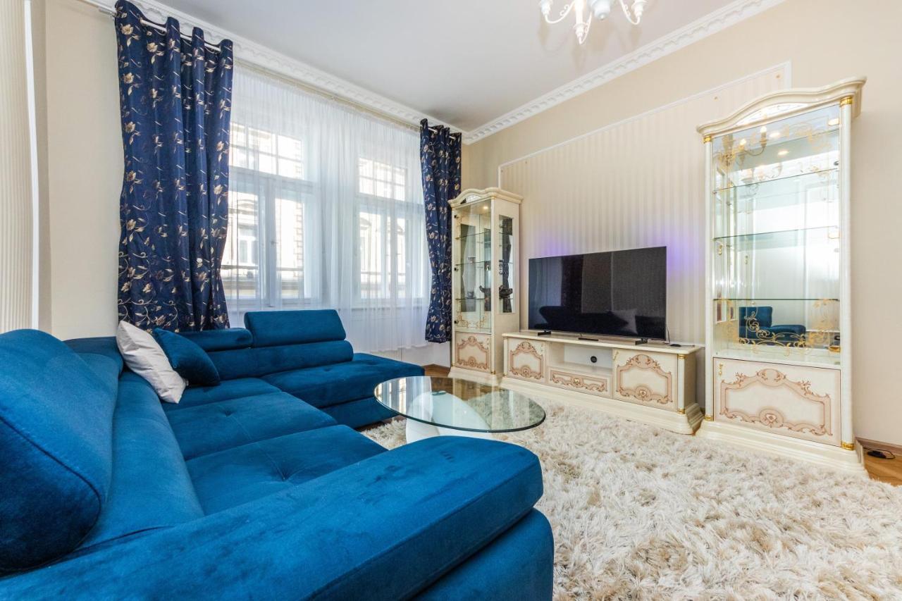 Prostorny Tripokojovy Apartman U Nabrezi Vltavy Lejlighed Prag Eksteriør billede